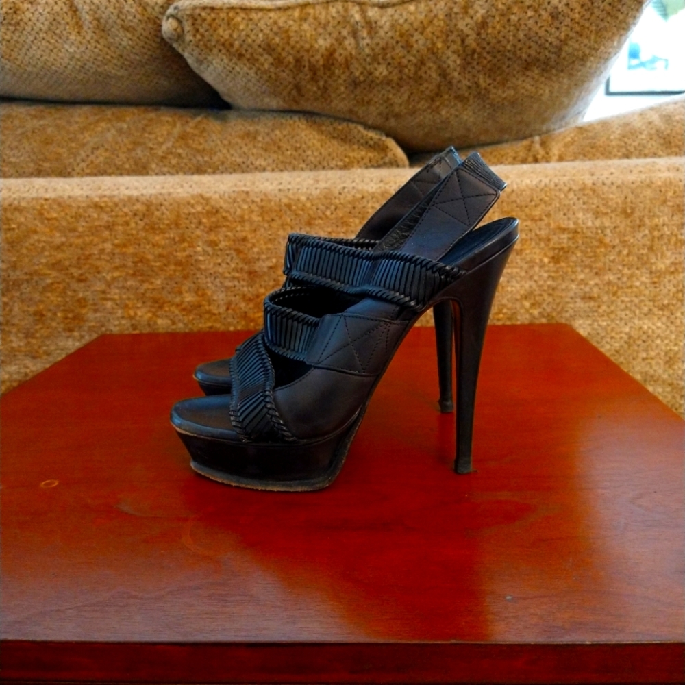 Authentic YSL black platform shoes 37